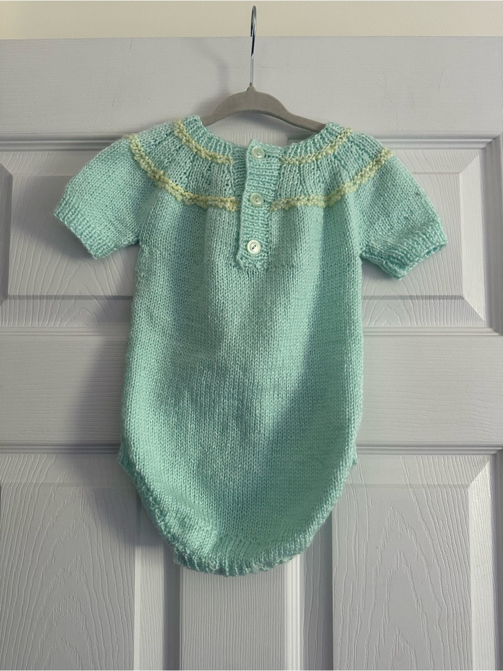 Size 6–12 Months Handmade Baby Knit Romper Mint Green Short Sleeve Heirloom - Picture 3 of 6